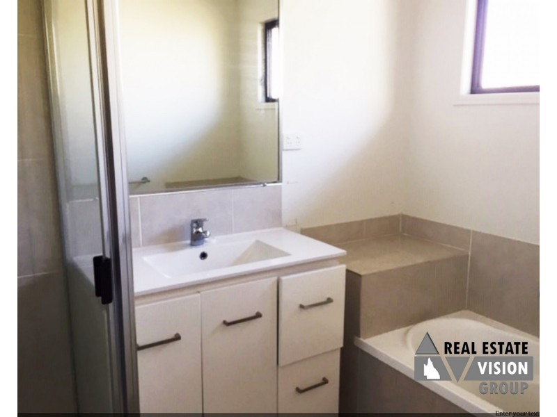 18 Bauman Way, Blackwater QLD 4717