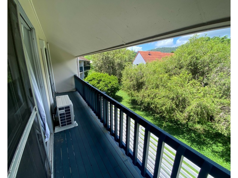 Unit 3/3 Maeva St, Jubilee Pocket QLD 4802