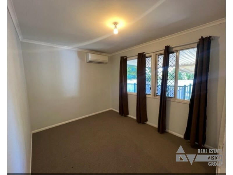 116 Hospital Rd, Emerald QLD 4720
