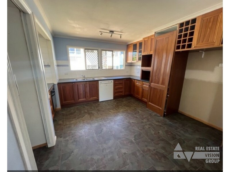 116 Hospital Rd, Emerald QLD 4720