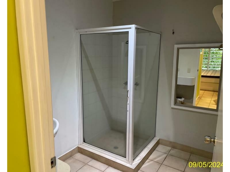 32 Poolside/2 Erromango Drive, Jubilee Pocket QLD 4802