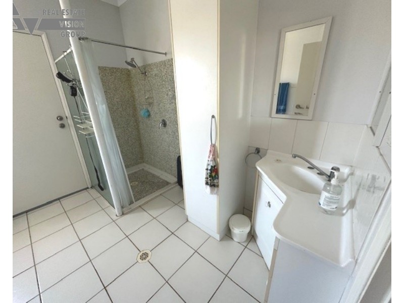 4 Quartz, Sapphire QLD 4702