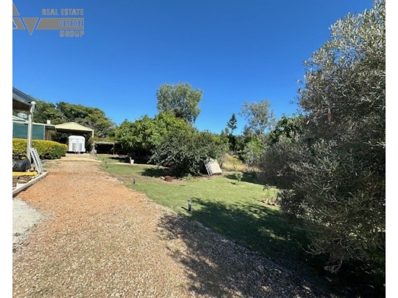 4 Quartz, Sapphire QLD 4702