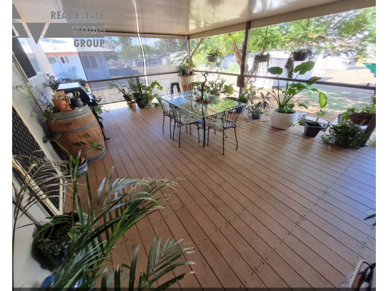15 Eucalyptus St, Blackwater QLD 4717