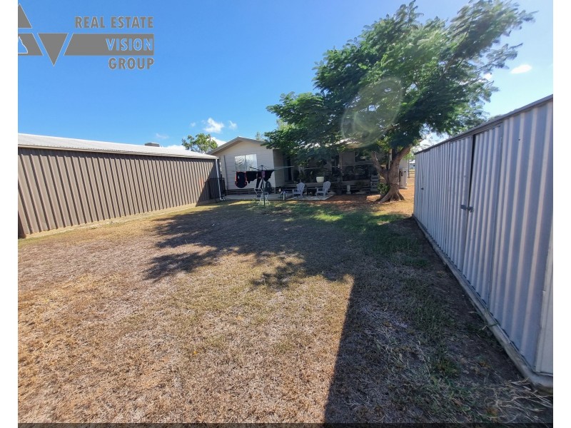 15 Eucalyptus St, Blackwater QLD 4717