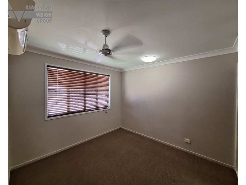 Unit 1/40 Mayfair Dr, Emerald QLD 4720