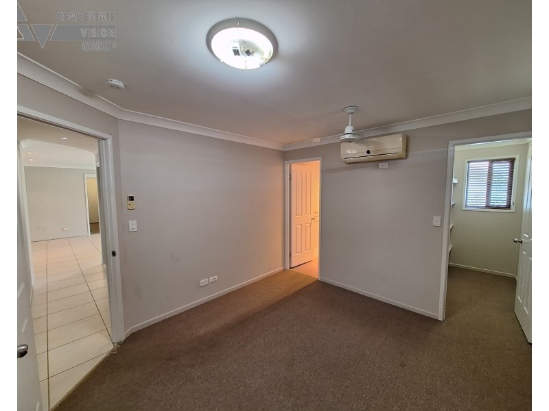 Unit 1/40 Mayfair Dr, Emerald QLD 4720