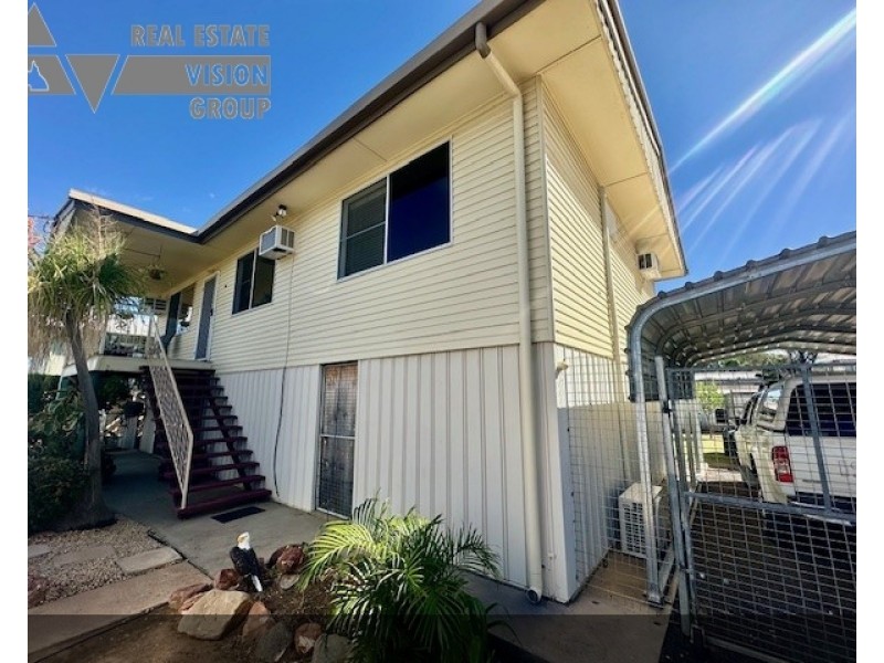 4 Cork St, Blackwater QLD 4717