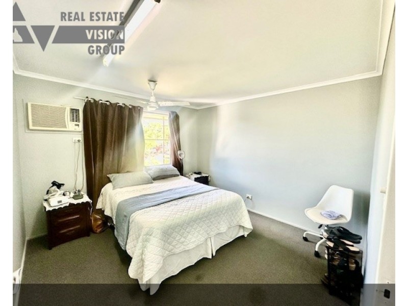 4 Cork St, Blackwater QLD 4717