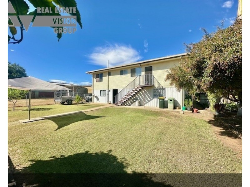 4 Cork St, Blackwater QLD 4717