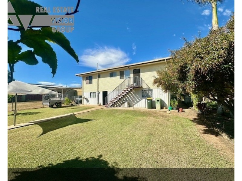 4 Cork St, Blackwater QLD 4717