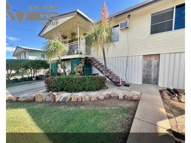 4 Cork St, Blackwater QLD 4717