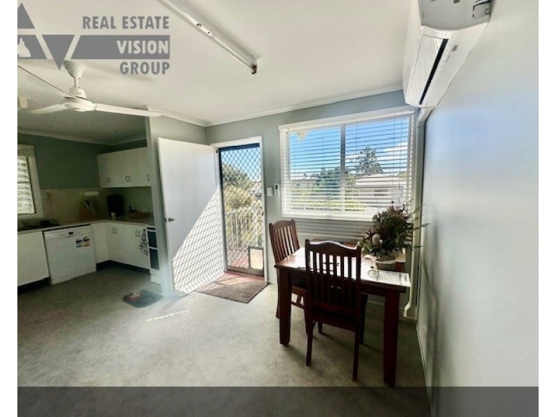 4 Cork St, Blackwater QLD 4717