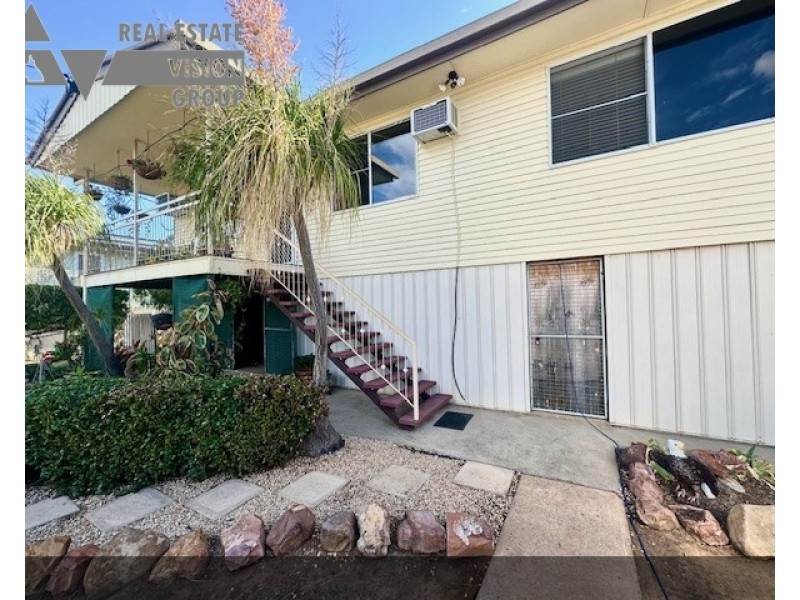 4 Cork St, Blackwater QLD 4717
