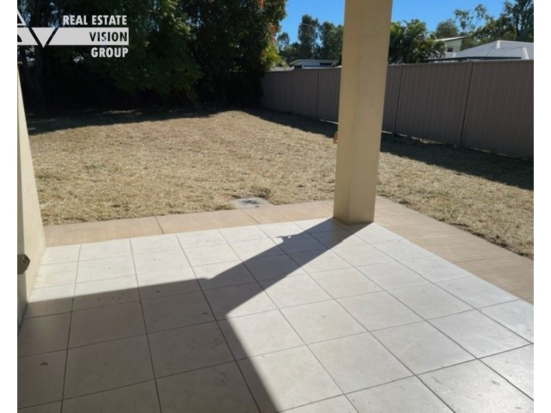 31 Glovar St, Emerald QLD 4720