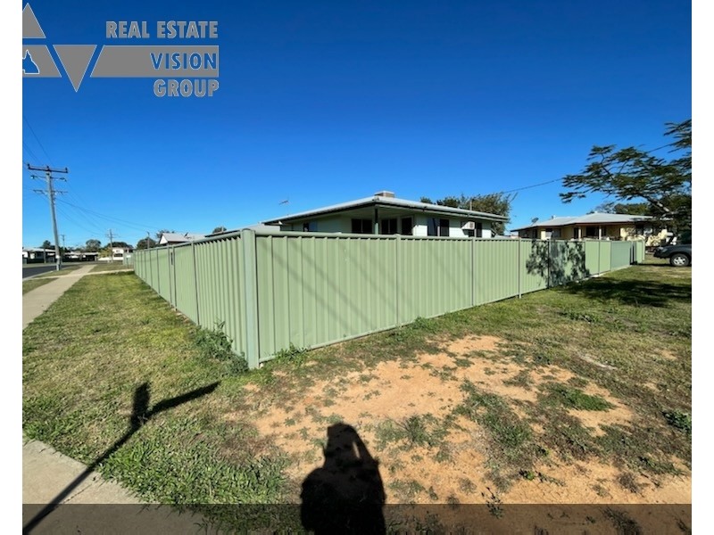 55 Wattle Street, Blackwater QLD 4717