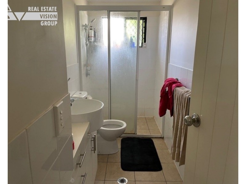 Unit 2/14 Esmond St, Emerald QLD 4720