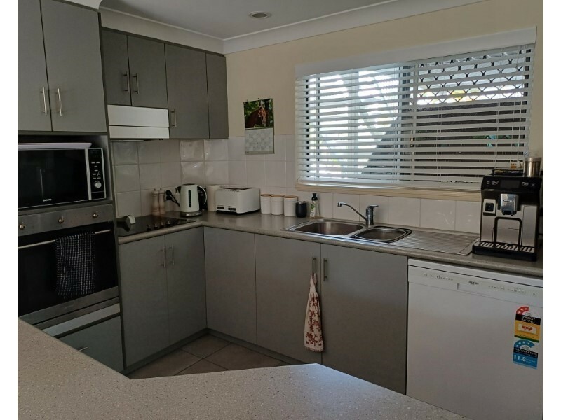Unit 10/24 Pandanus Dr, Cannonvale QLD 4802
