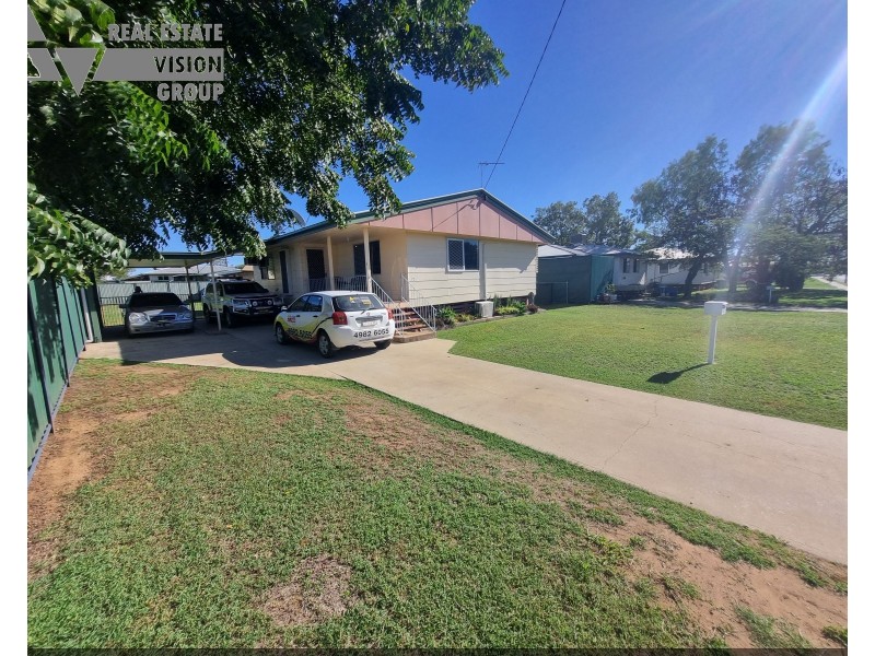 72 Arthur St, Blackwater QLD 4717