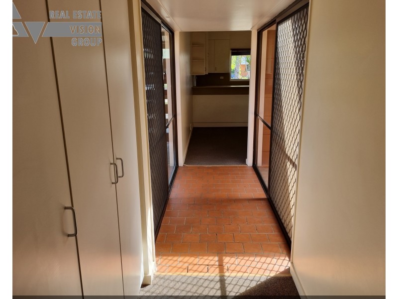 7 Diamond Dr, Blackwater QLD 4717