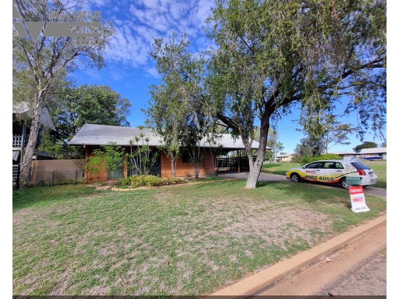 7 Diamond Dr, Blackwater QLD 4717