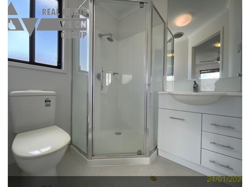 14 Deacon Dr, Blackwater QLD 4717