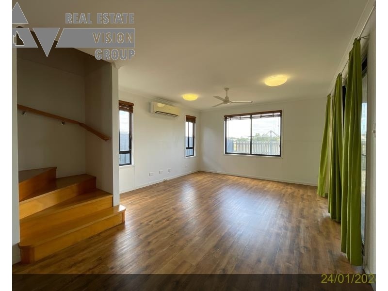 14 Deacon Dr, Blackwater QLD 4717