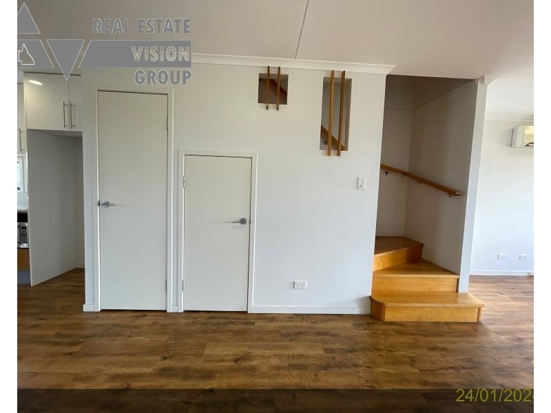 14 Deacon Dr, Blackwater QLD 4717