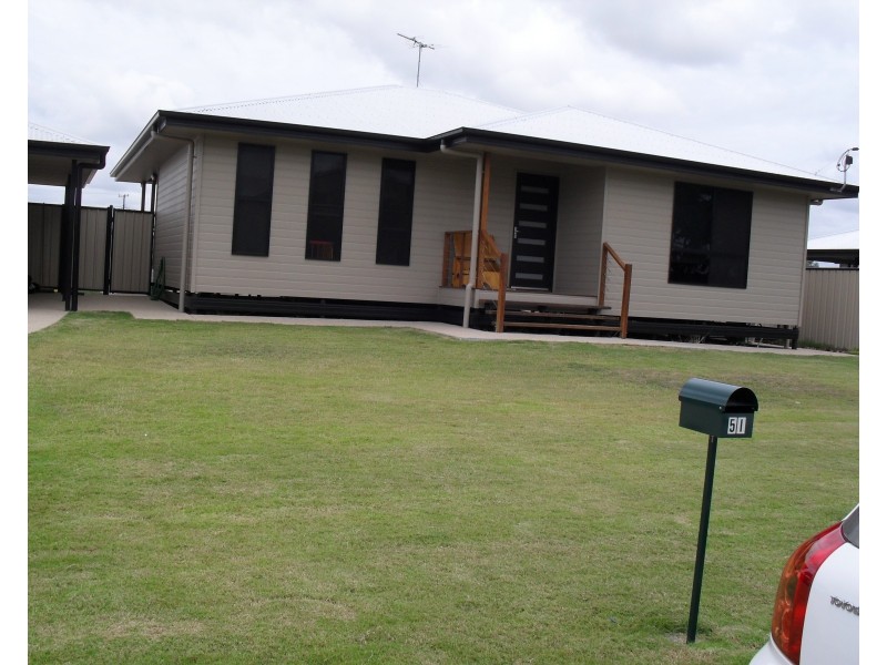 51 Hibiscus Street, Blackwater QLD 4717