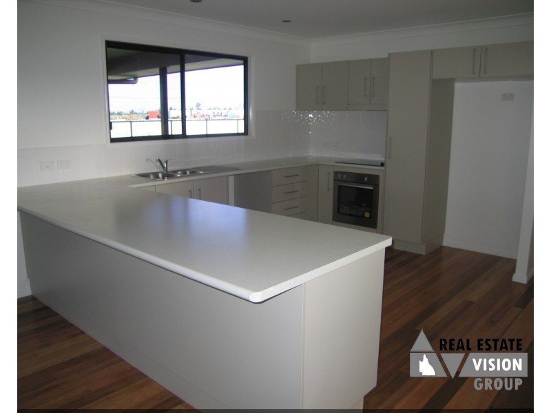 51 Hibiscus Street, Blackwater QLD 4717