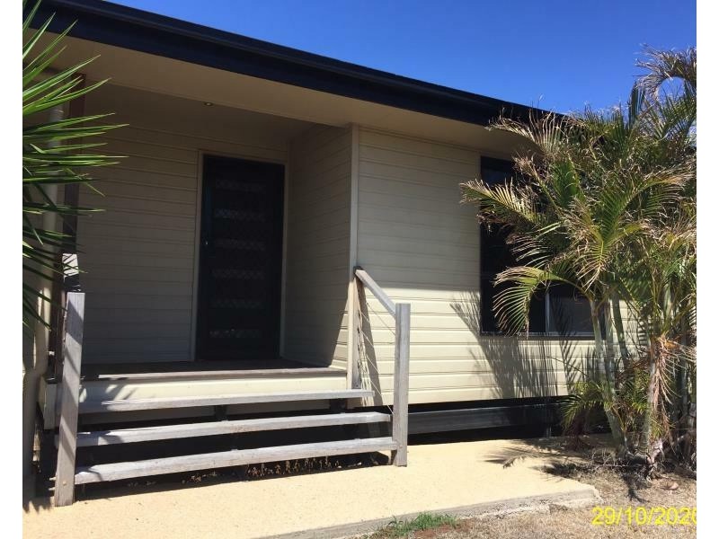 51 Hibiscus Street, Blackwater QLD 4717