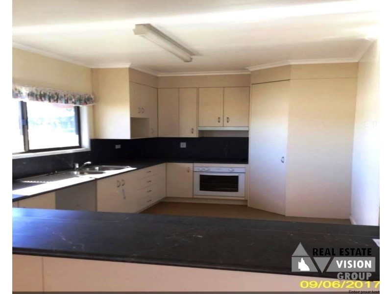 23 Walsh Avenue, Blackwater QLD 4717