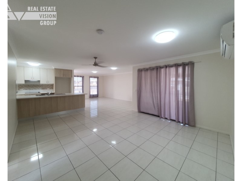 1 Scenic Dr, Emerald QLD 4720