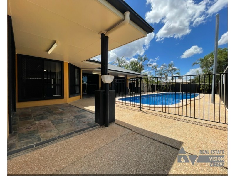 9 Seeman Street, Blackwater QLD 4717