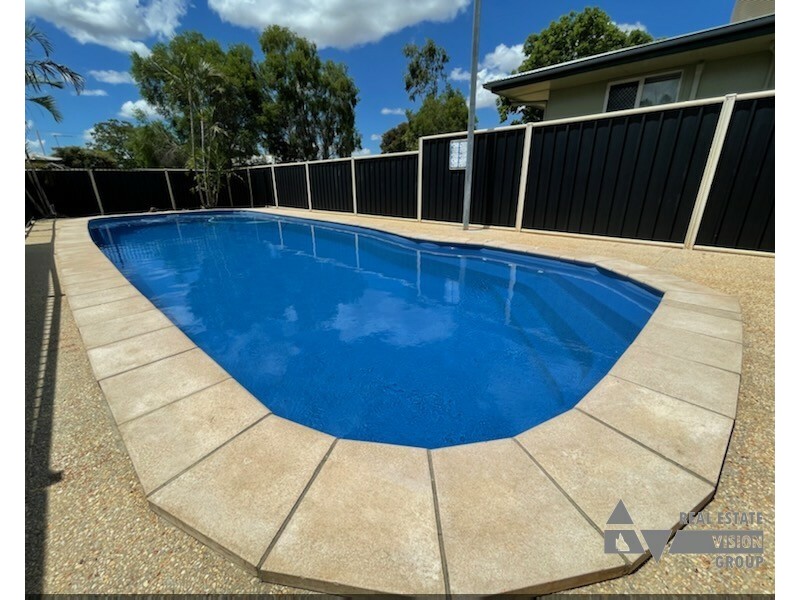 9 Seeman Street, Blackwater QLD 4717