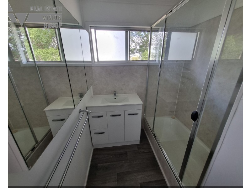 15 Gum St, Blackwater QLD 4717