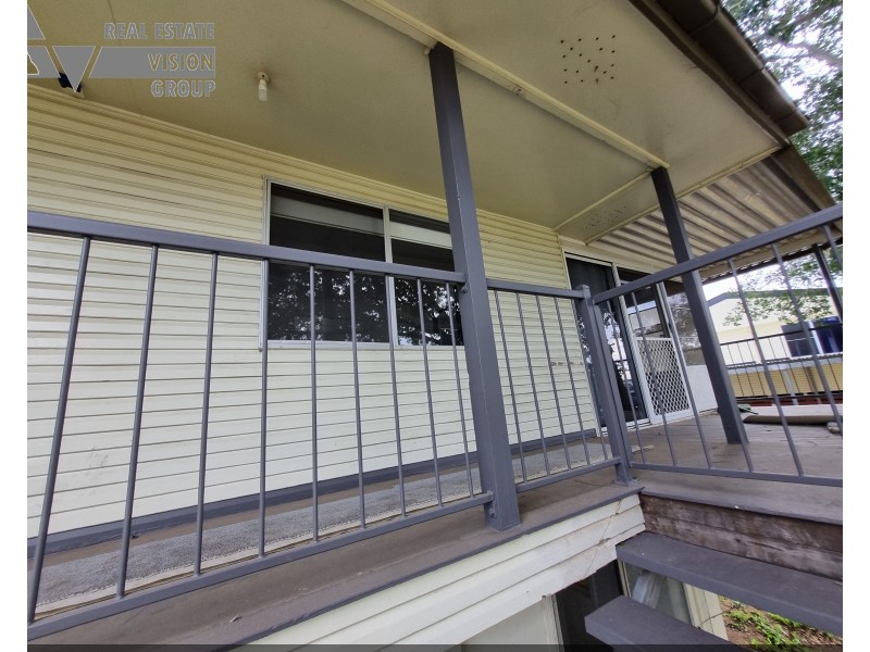 15 Gum St, Blackwater QLD 4717