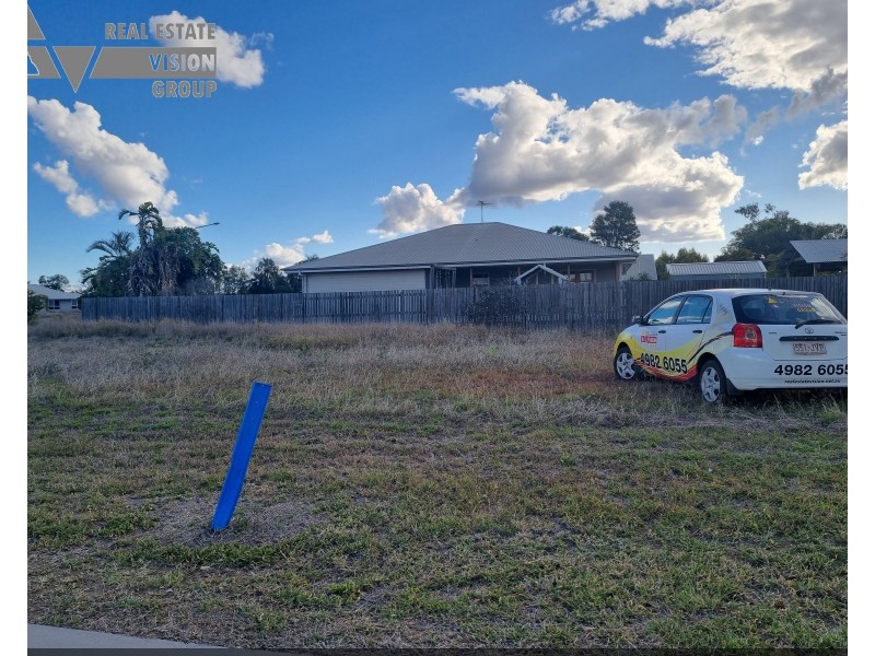 213 Bauman Way, Blackwater QLD 4717