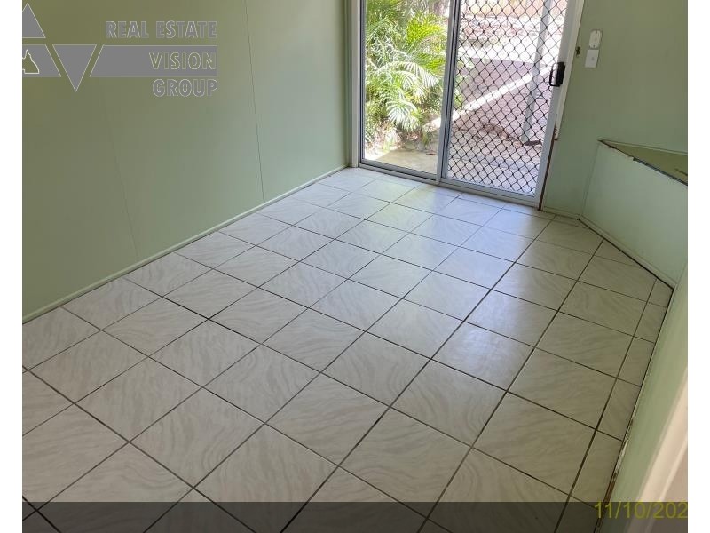 18 Bredhauer Street, Blackwater QLD 4717