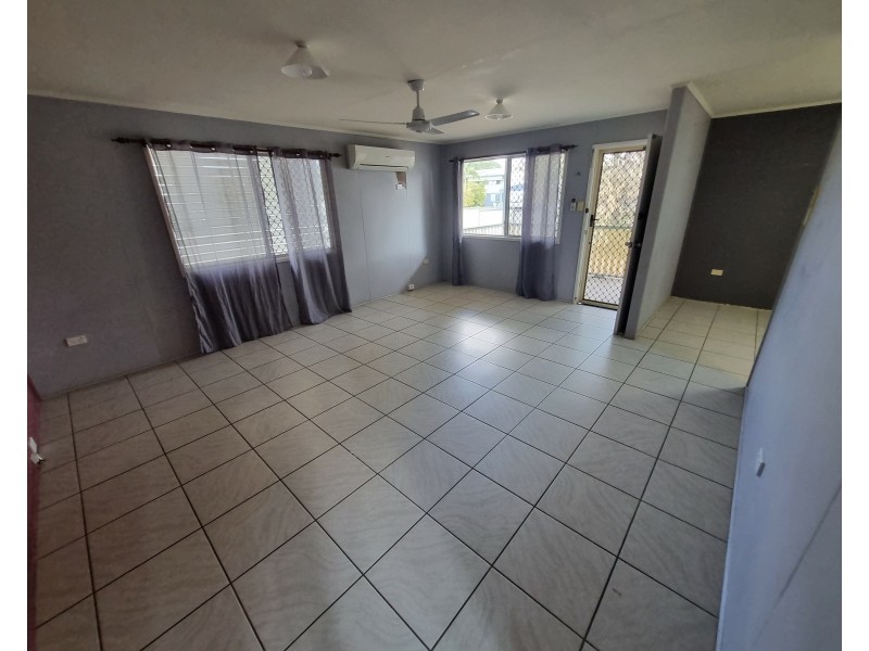 18 Bredhauer Street, Blackwater QLD 4717