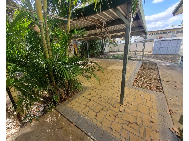 18 Bredhauer Street, Blackwater QLD 4717