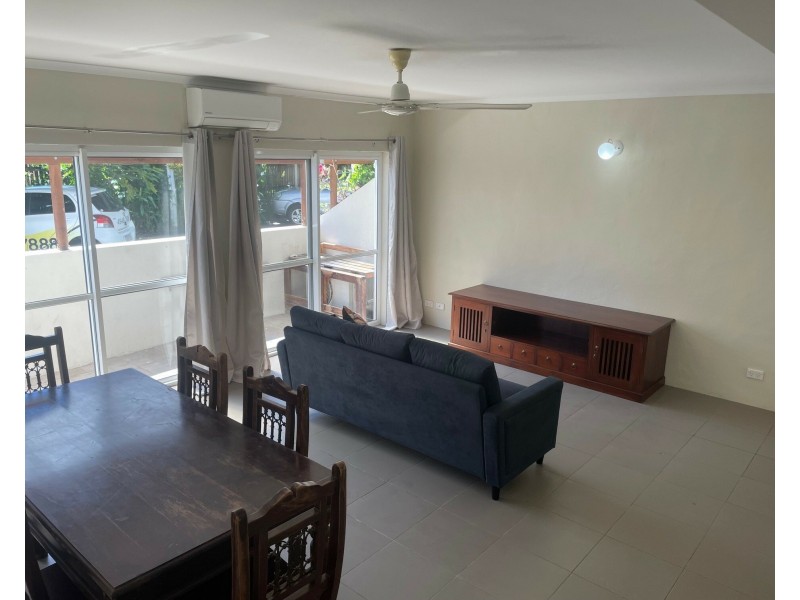 Unit 8/9 Erromango Dr, Jubilee Pocket QLD 4802