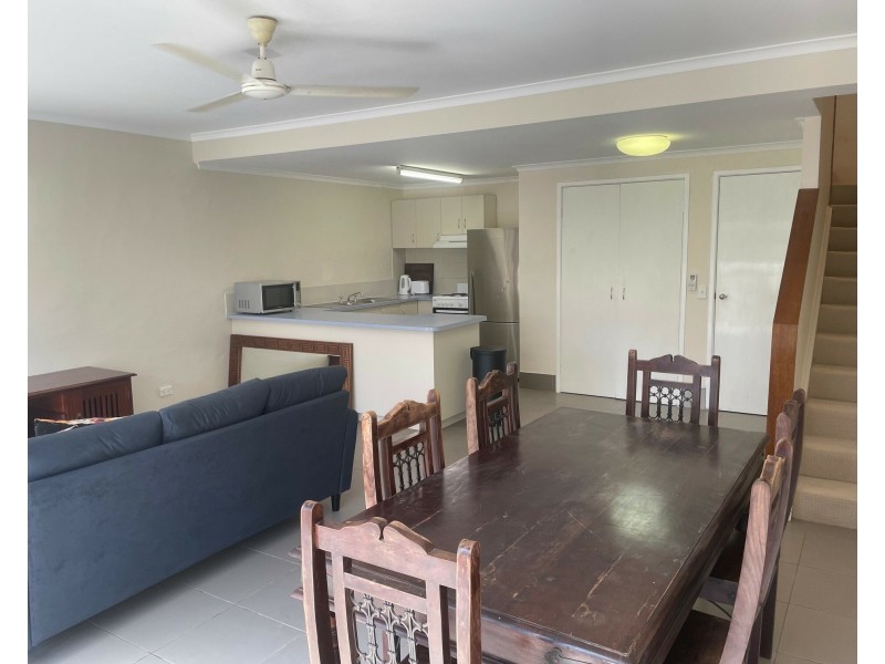 Unit 8/9 Erromango Dr, Jubilee Pocket QLD 4802