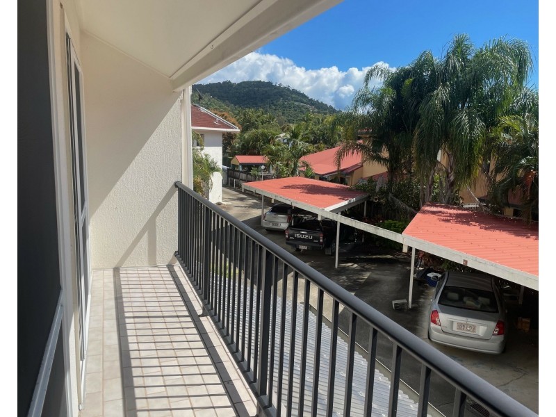 Unit 8/9 Erromango Dr, Jubilee Pocket QLD 4802