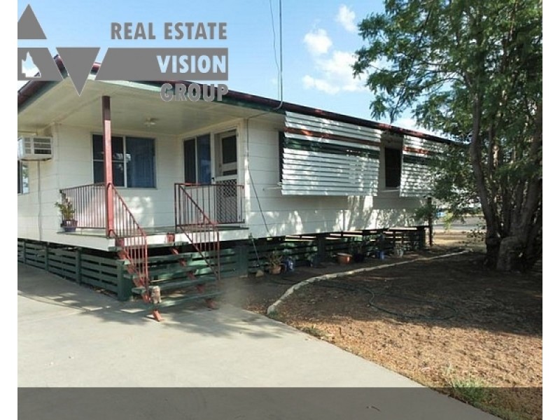 2 Mangrove Street, Blackwater QLD 4717