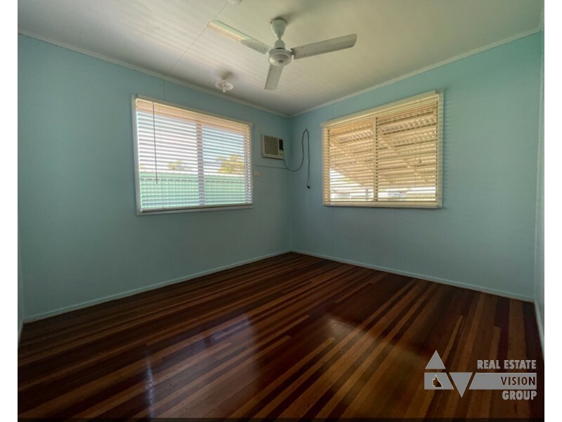 10 Myall St, Blackwater QLD 4717