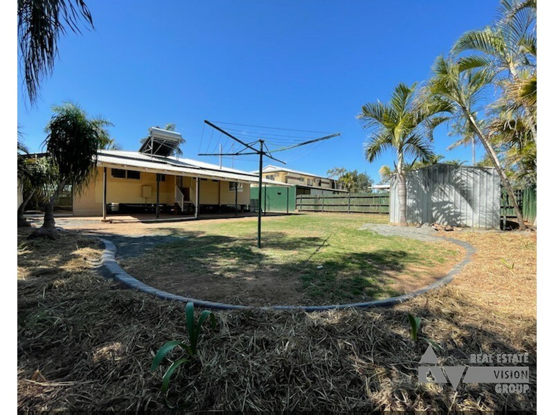 10 Myall St, Blackwater QLD 4717