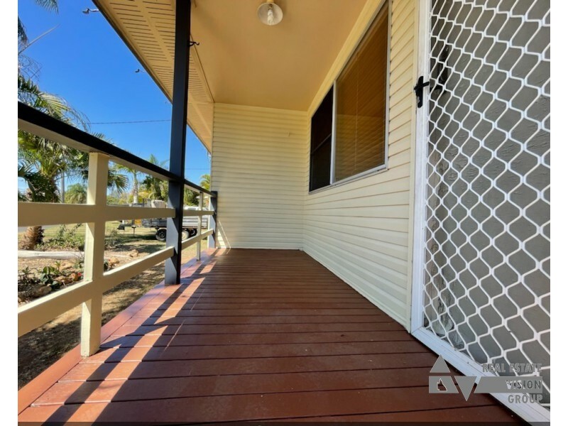 10 Myall St, Blackwater QLD 4717