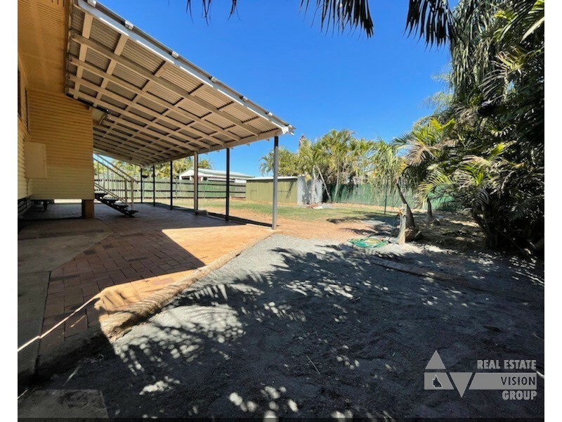 10 Myall St, Blackwater QLD 4717