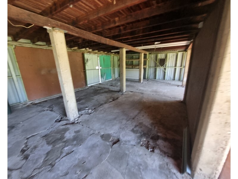 22 Gum St, Blackwater QLD 4717